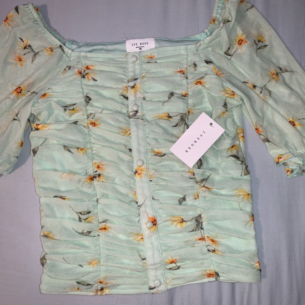 Ivyrose light green blouse